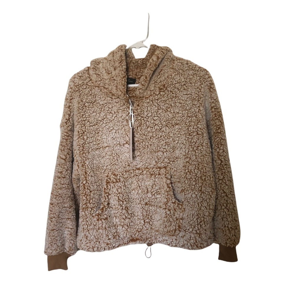 FAUX FUR by LOVE TREE
